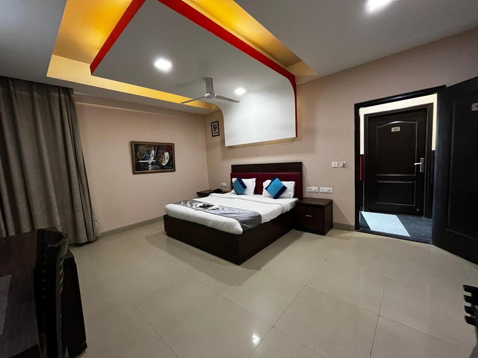 Hotel Mvr Stay By Admire Inn 诺伊达 外观 照片
