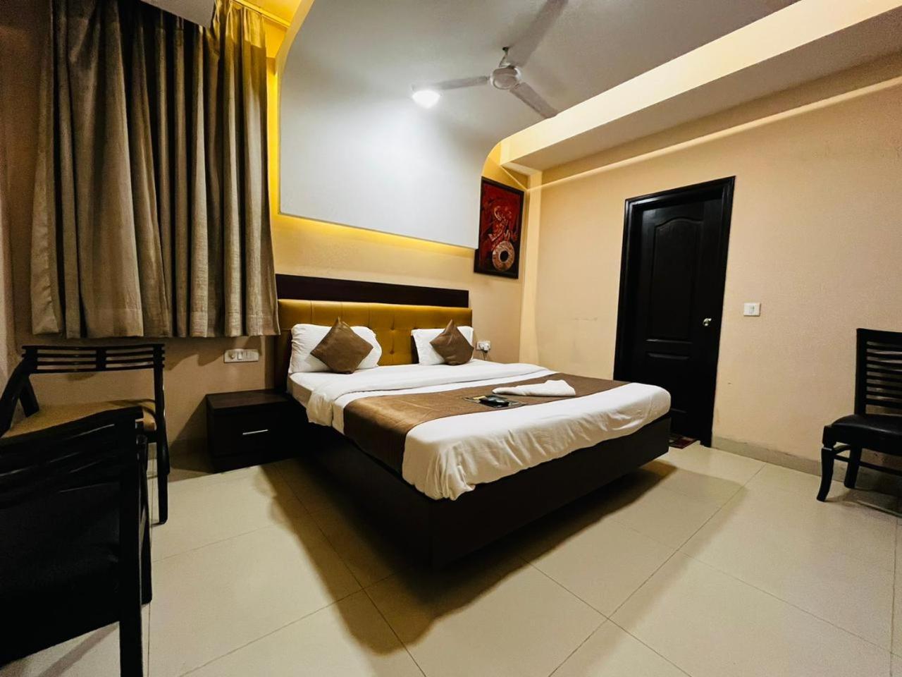 Hotel Mvr Stay By Admire Inn 诺伊达 外观 照片