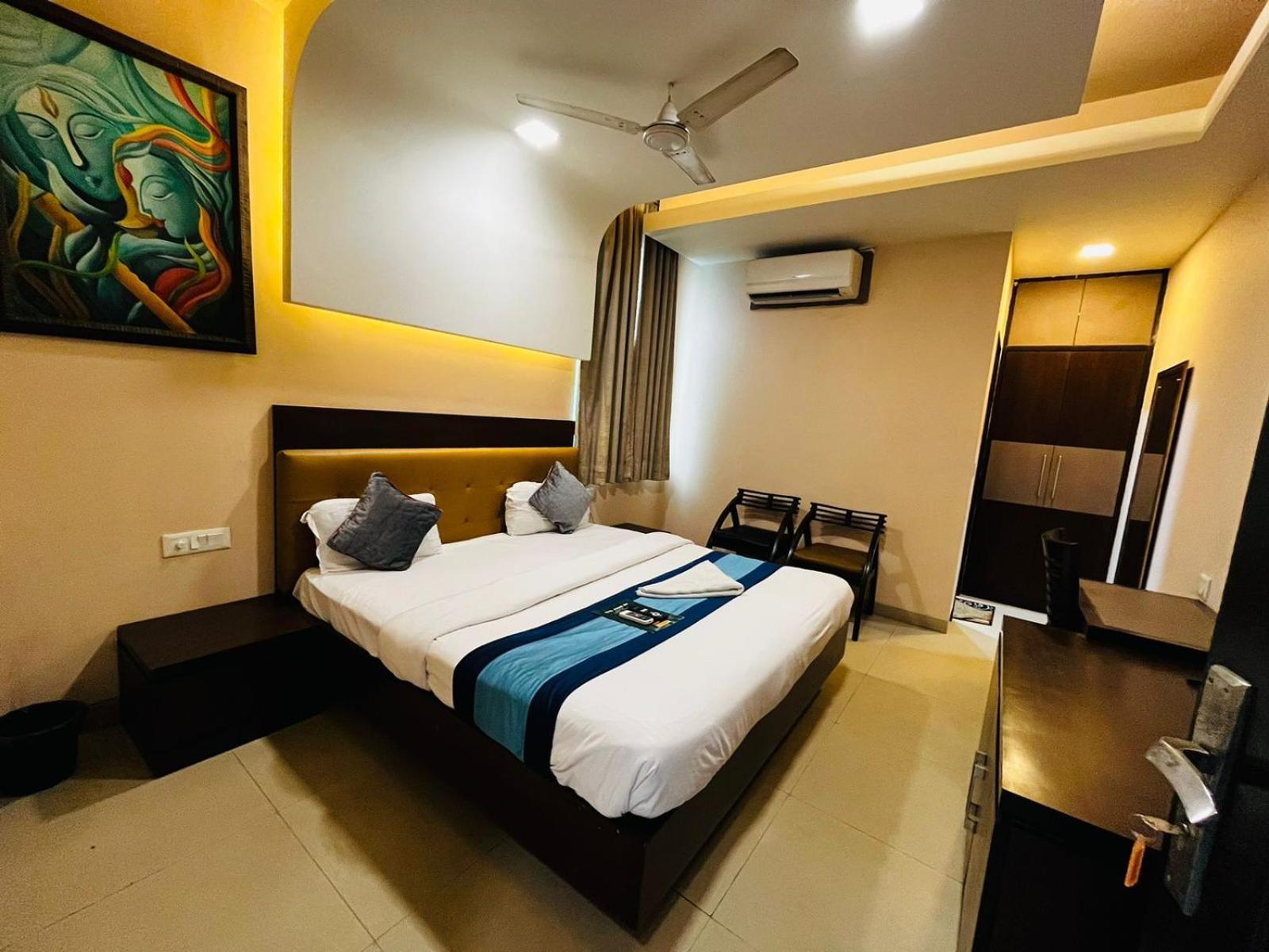 Hotel Mvr Stay By Admire Inn 诺伊达 外观 照片