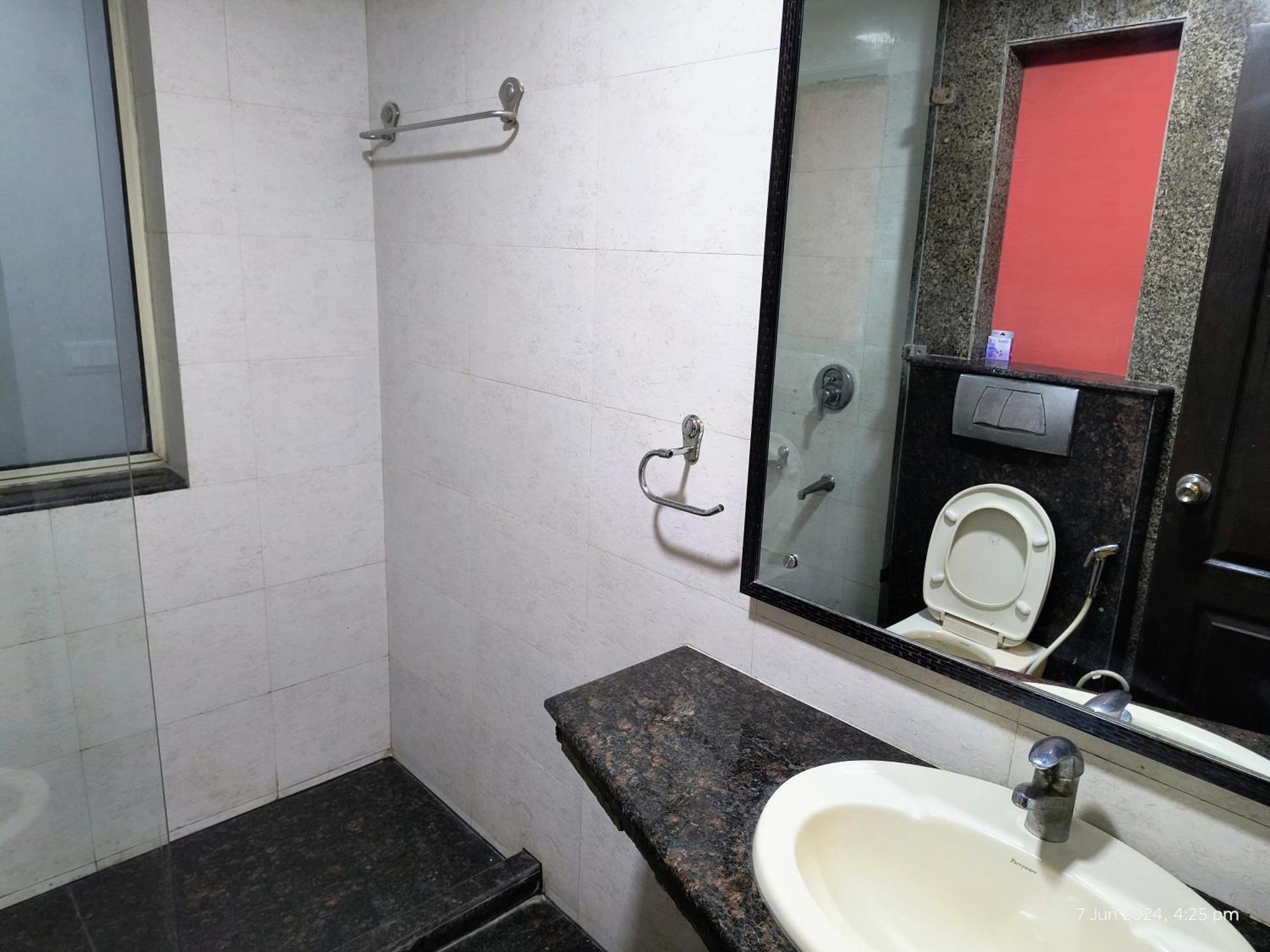 Hotel Mvr Stay By Admire Inn 诺伊达 外观 照片